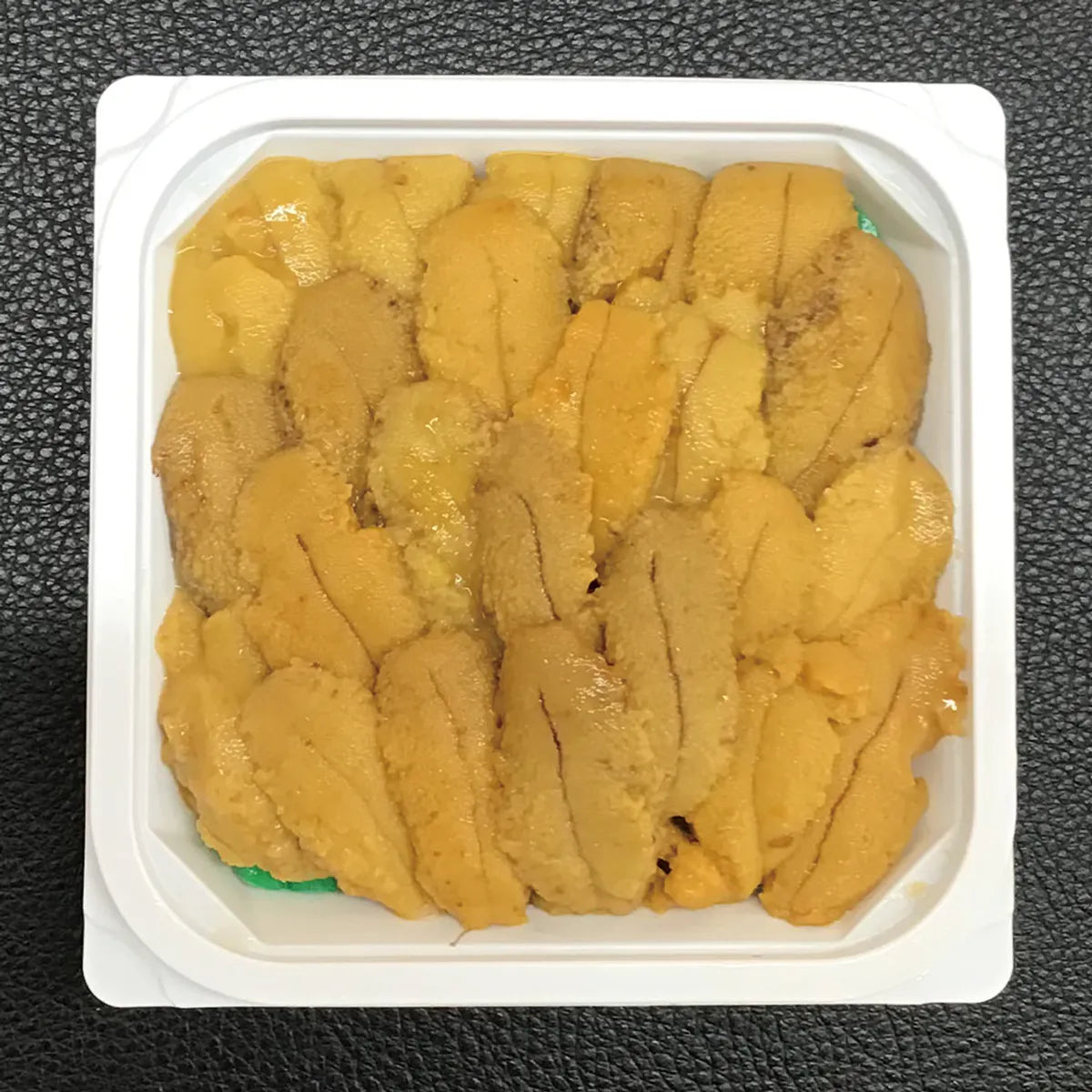 ［鱗特選生うに］北海道産 生キタムラサキウニ